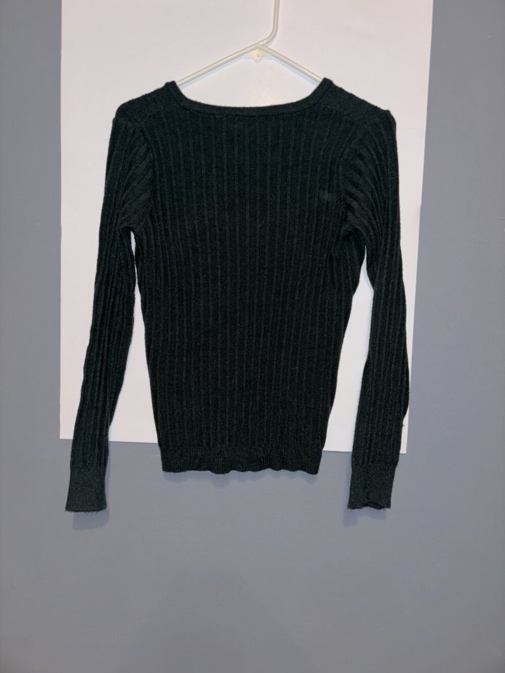 Evolution Hunter Green V-Neck Ribbed Pullover - Picture 3 of 4